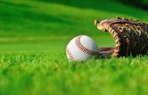 Puntajes de béisbol y softbol de la escuela secundaria del viernes