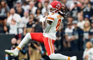 Agencia libre de la NFL 2025 Live Tracker: Lista completa de firmas e intercambios de equipo por equipo, además de actualizaciones en cada movimiento