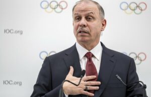 El candidato presidencial olímpico, el príncipe Feisal, ve que la política del mundo real juega un papel más importante
