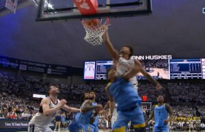 Jaylin Stewart de UConn hace un estruendoso golpe de golpe para recortar déficit contra Marquette