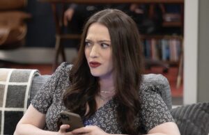 Kat Dennings acaba de abordar los engranajes cambiantes aún no recibiendo una recolección de la temporada 2, pero el showrunner tiene una opinión diferente: 'Esperando alfileres y agujas'