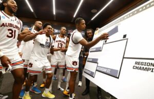 ¿Cuántas veces ha estado cada equipo de Final Four en la Final Four y cuál es su récord?