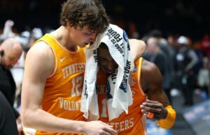 March Madness Grados: Duke gana 'A-' antes de la Final Four, Tennessee Salvages A 'D' en la tarjeta de calificación Elite Eight