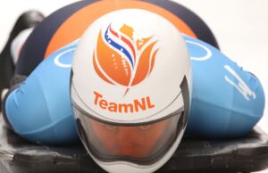 Kimberley Bos gana el primer título mundial del esqueleto femenino