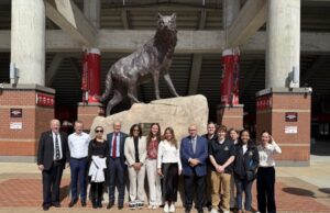 Visita de liderazgo de FISU en los Juegos de la Universidad Mundial de Carolina del Norte 2029 Fisu