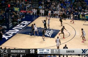 Zach Freemantle se hunde flotan para ayudar a Xavier a derrotar a Providence