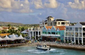 La isla mejor vista por el carrito de golf