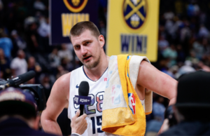 Mira: el impresionante pase sin aspecto de Nikola Jokić resalta a Monster Triple-Double a cambio de una lesión