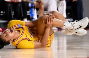 Paige Bueckers de UConn, Azzi Fudd reaccionó a la lesión de Juju Watkins: “Estaba escuchando las noticias”