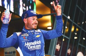 Kyle Larson todavía busca el escurridizo barrido de triple-cabeza