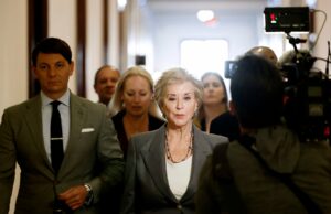 El Senado vota para confirmar a Linda McMahon como secretaria de educación