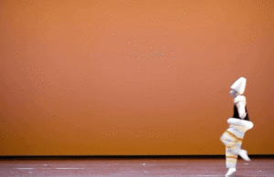 Mira el brillante ballet que trajo baile al movimiento Bauhaus – Colosal