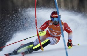 El campeón mundial Meillard gana el slalom de la Copa Mundial y se acerca al líder de disciplina Kristoffersen