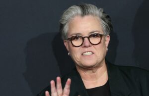 “Proteja su cordura”: Rosie O'Donnell y su hijo no binario se mudaron a Irlanda