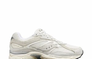 Saucony Progrid Omni 9 Premium Running Shoes