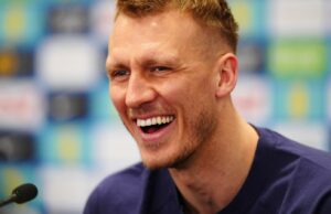 Dan Burn: El defensor de Newcastle aún no ha celebrado la heroica final de la Copa Carabao mientras mira primero la gorra de Inglaterra a la edad de 32 años | Noticias de fútbol