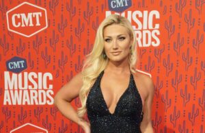 Brooke Hogan alega que fue “abusada verbalmente, mentalmente” por los padres
