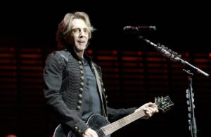 Rick Springfield tiene 'daño cerebral' desde el otoño del escenario hace 25 años