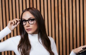 KAT TIMPF comparte una foto posterior a la operación después de la mastectomía doble