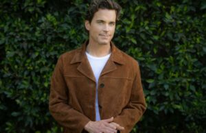 Matt Bomer necesitaba una comedia. Ingrese a la “moderna de mediados de siglo” de Hulu