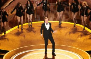REVISIÓN: Conan O'Brien navega a los Oscar a través de la canción, la danza y los premios