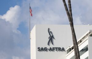 SAG-AFTRA STS BY DEI iniciativas en contraste con los estudios
