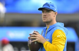 Taylor Heinicke vuelve a firmar con cargadores