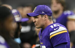 Nick Mullens se dirige a los Jaguars