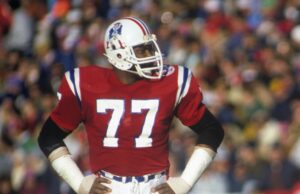 Kenneth Sims, la selección general número 1 de los Patriots en 1982, muere a los 65 años
