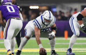 Jim Irsay publica la declaración alabando a Ryan Kelly mientras se va en la agencia libre