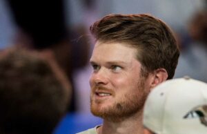 Los detalles del contrato de Sam Darnold permanecen fuera de la vista