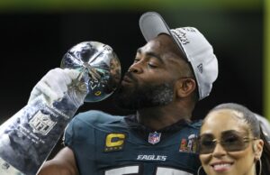 Informe: Brandon Graham reorganizó sus tríceps en el Super Bowl