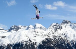 Las repeticiones de EE. UU. Como campeón mundial en antenas de equipo mixto