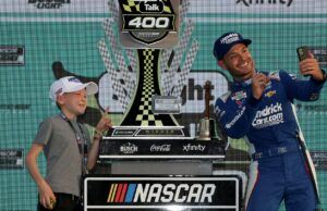 Ganadores, perdedores después de la ganancia de la granja de Kyle Larson