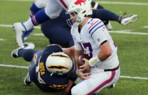 Joey Bosa: Josh Allen me envió un mensaje de texto que podemos ser inmortalizados en Buffalo con un campeonato