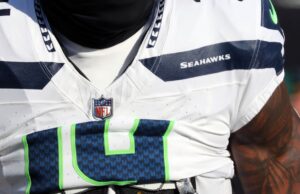 John Schneider: Seahawks está hablando con “un montón de equipos” sobre un comercio de DK Metcalf