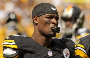 La antigua escuela secundaria de Le'Veon Bell elimina su nombre de su campo