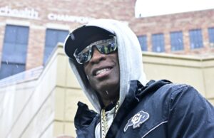 Deion Sanders quiere convertir los juegos de primavera de fútbol americano universitario en juegos de pretemporada al estilo de la NFL