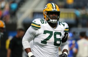 Packers de Kadeem Telfort firma su licitación de derechos exclusivos