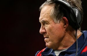 Bill Belichick y su novia Troll Falcons, nuevamente