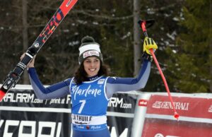 Federica Brignone se mueve el título general de la Copa Mundial de esquí alpino, rompe el récord de edad