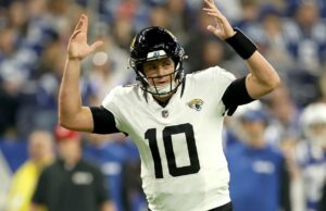 Mac Jones se une a los 49ers
