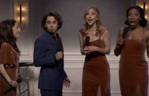 A Lorne Michaels no les gustaba originalmente bocetos recurrentes como Domingo, pero un anfitrión de OG SNL cambió de opinión