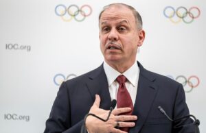 El candidato presidencial olímpico, el príncipe Feisal, ve que la política del mundo real juega un papel más importante