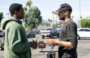 Reseña de la película: Jonathan Majors interpreta a un hombre en el borde en el drama oscuro 'Dreams de revista'