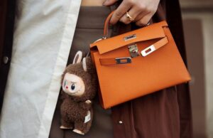 LABUBU: Por qué un pequeño monstruo de dientes ha tomado el mundo por asalto