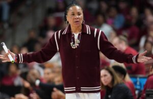 Staley – Bueckers Narrative eclipsa las hazañas de Carolina del Sur