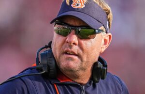 Auburn's Hugh Freeze Eyes Year 3 sin 'sentido de pánico'