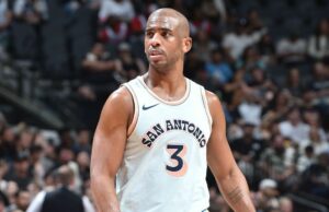 Chris Paul de los Spurs, en la 20ª temporada, hace historia con 82 aperturas