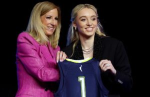 De AD a Arike: Paige Bueckers recibe una cálida bienvenida a Dallas como la selección número 1 del Draft de WNBA
